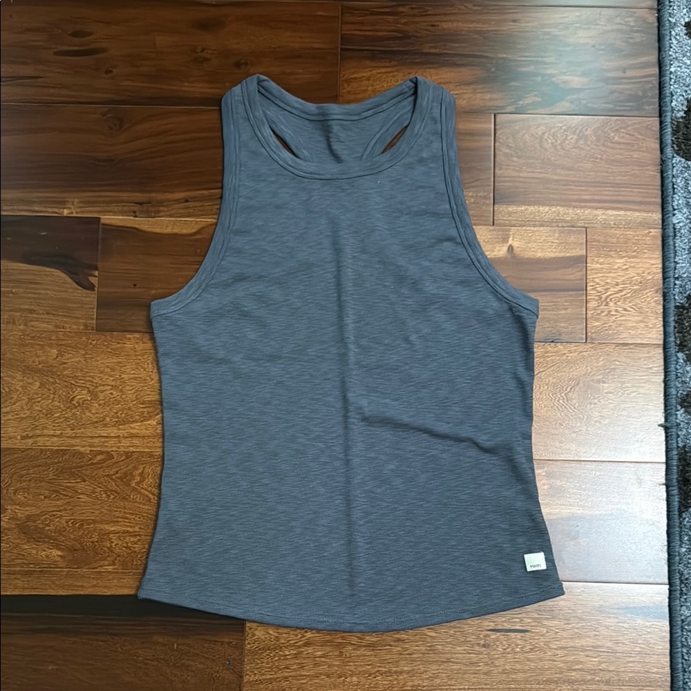 Vuori sunrise high neck tank size L